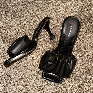 Sam Edelman black kitten heels size 8.5